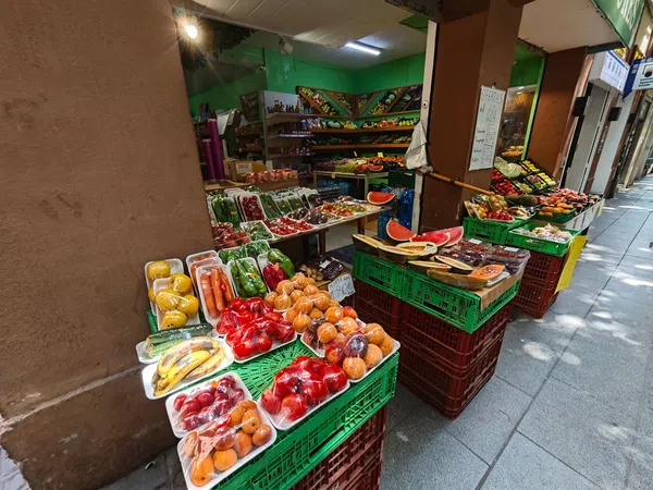 Local en Frutería en Calle de Rogent, 112, El Camp de l'Arpa del Clot - Foto 3