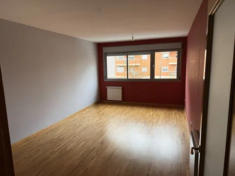 Piso en calle José Luis Garci, 4