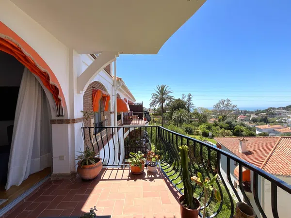 Piso en Calle Olmos, Cerrado de Calderón - Hacienda Paredes - Foto 4