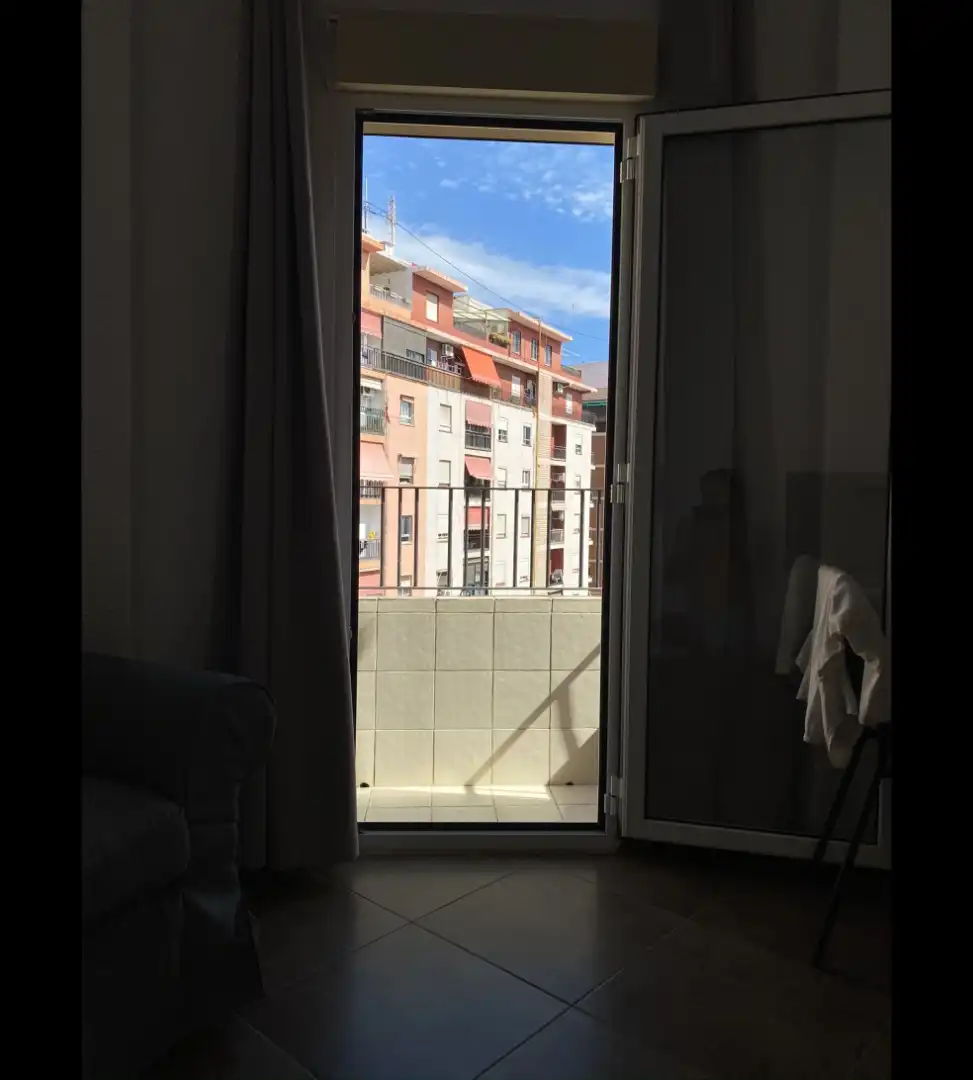Piso en  Carrer de la Democràcia 27 - Foto 5