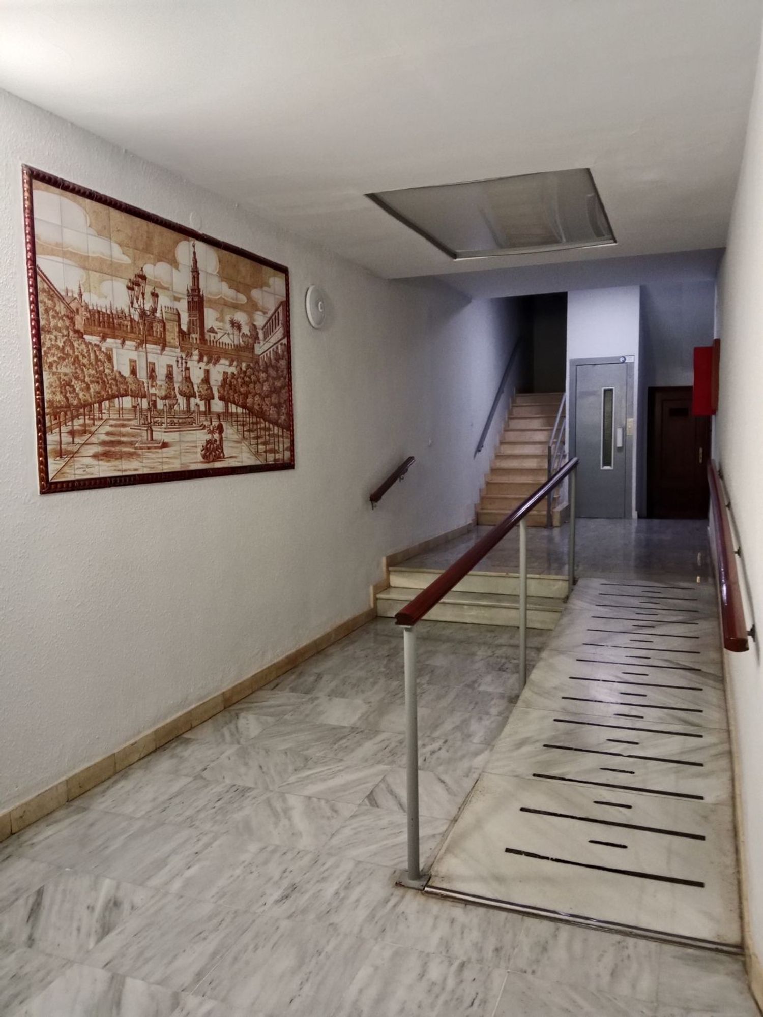 Piso en calle Almadén de la Plata, 20 - Foto 4