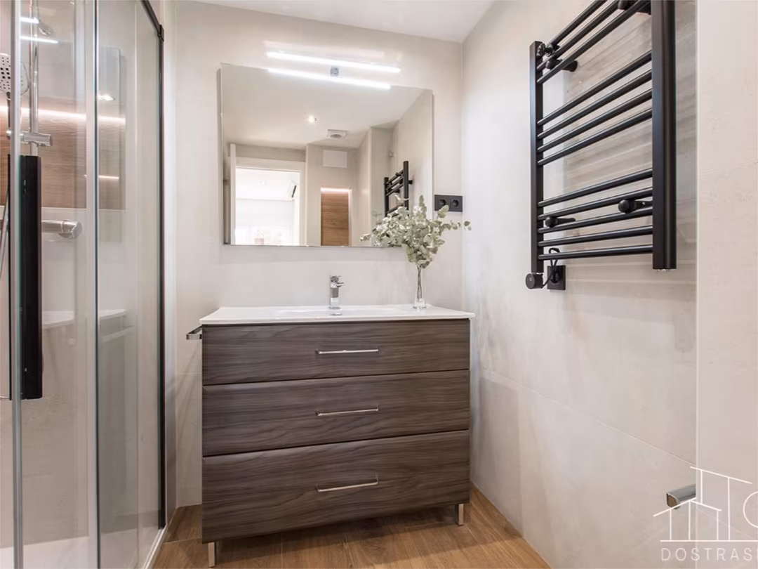 Piso en  Calle de Arturo Baldasano 7 - Foto 10