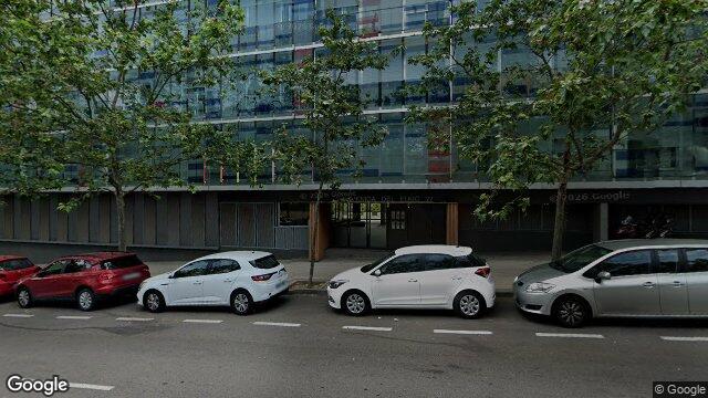 Vista de la calle de Piso en Avenida Euro, 27