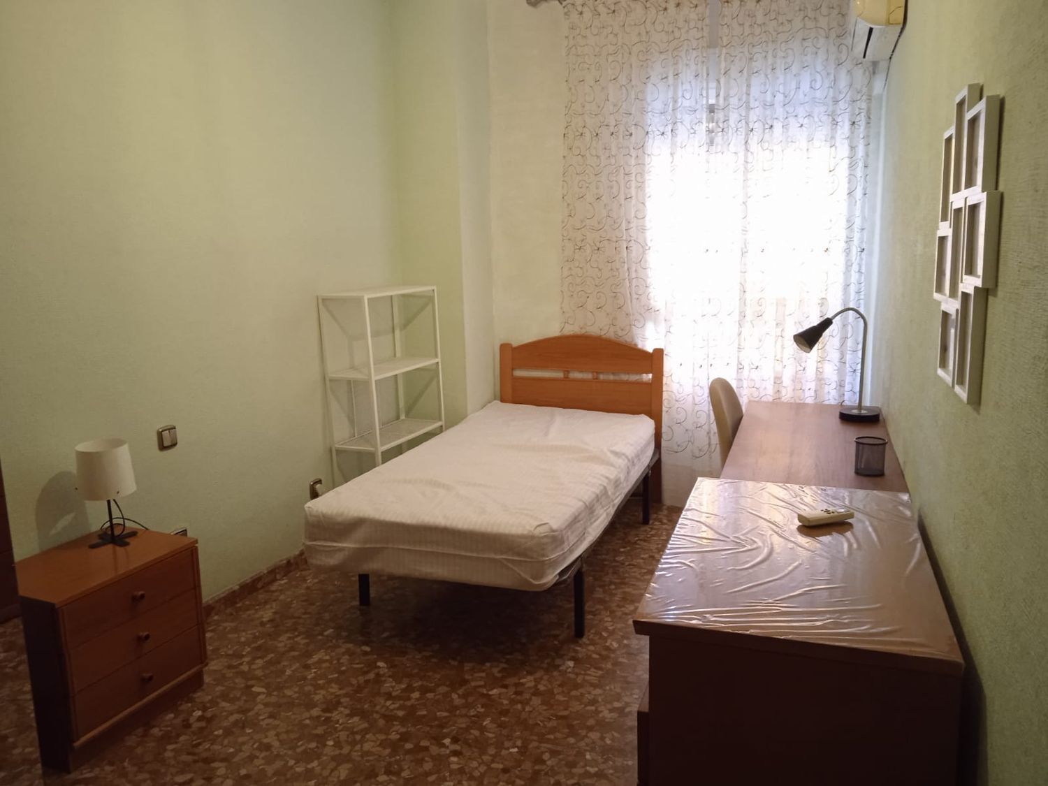 Piso en Calle Pintor Arbasia, 1, Valdeolleros - Zumbacón - Camping - Foto 8