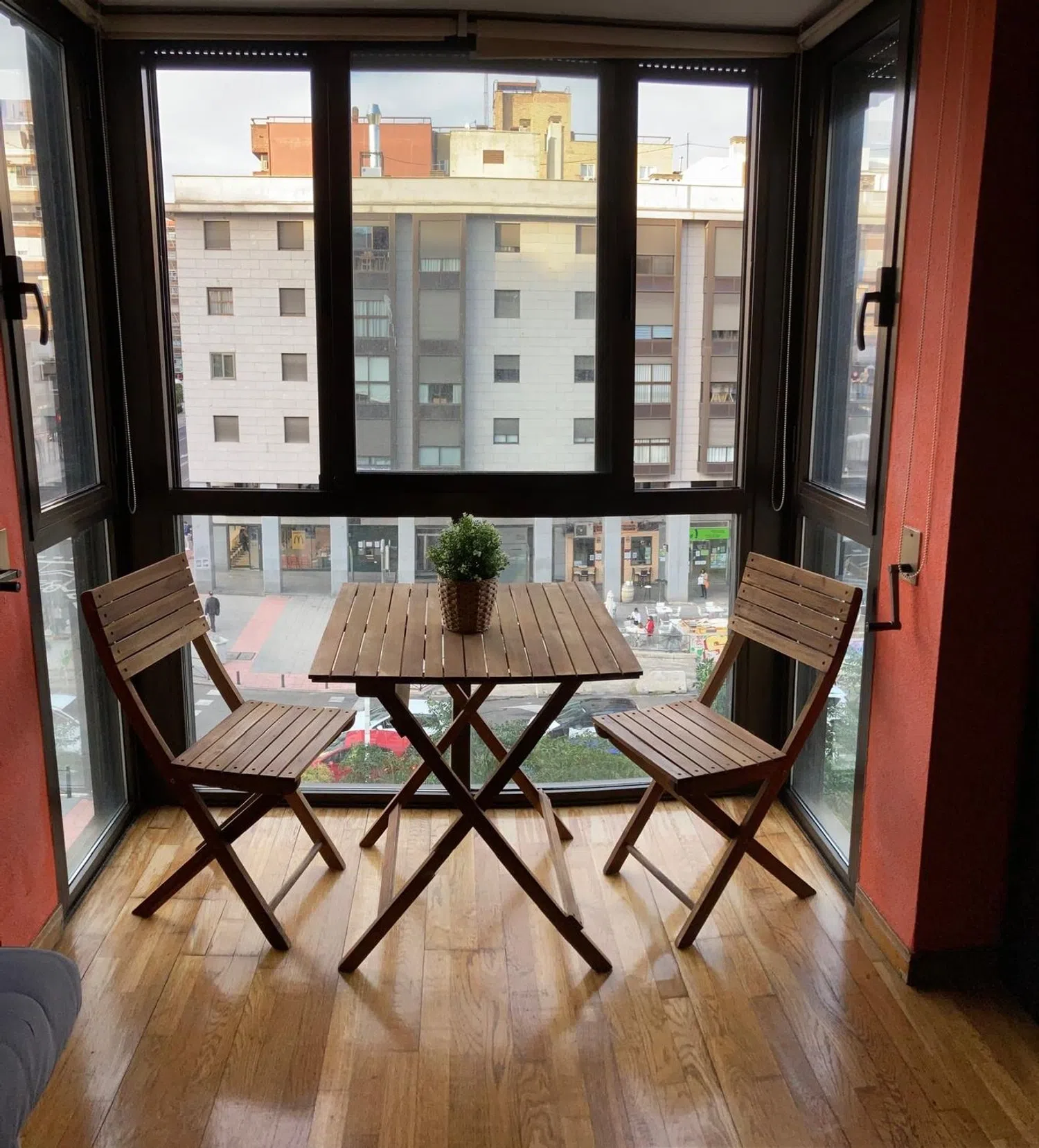 Estudio en calle de Sor Ángela de la Cruz, 43 - Foto 1