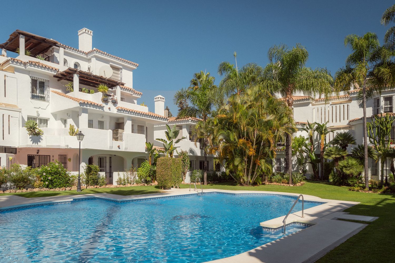 Piso en Urbanización Los Naranjos de Marbella, 61, La Dama de Noche-La Alzambra - Foto 16
