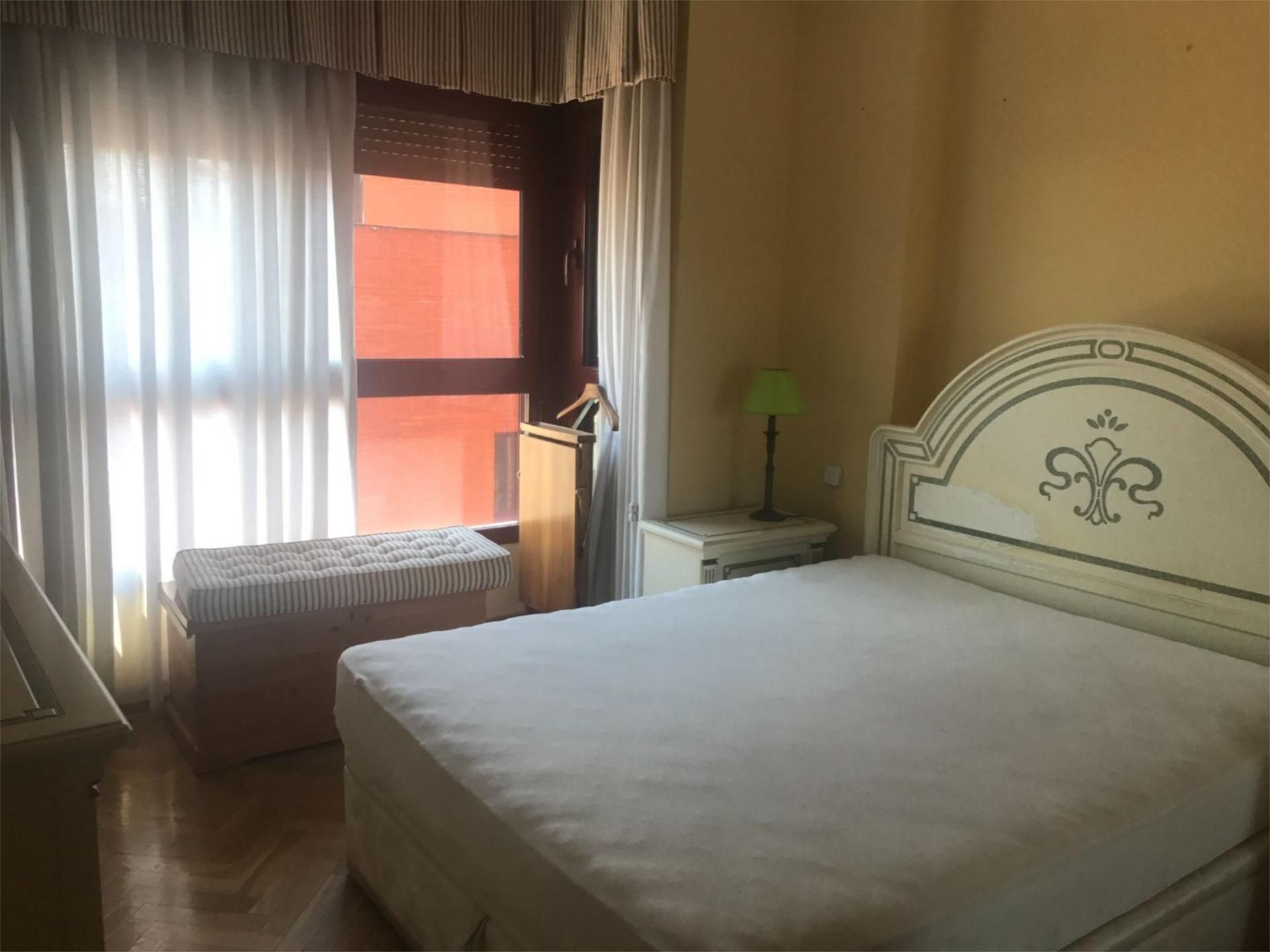 Piso en  Calle de Josep Pla 6 - Foto 24