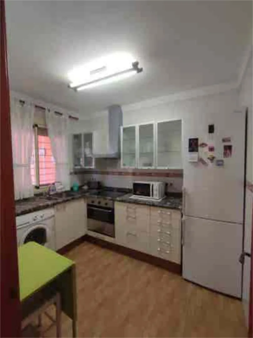 Casa adosada en los Àlamos - Foto 4