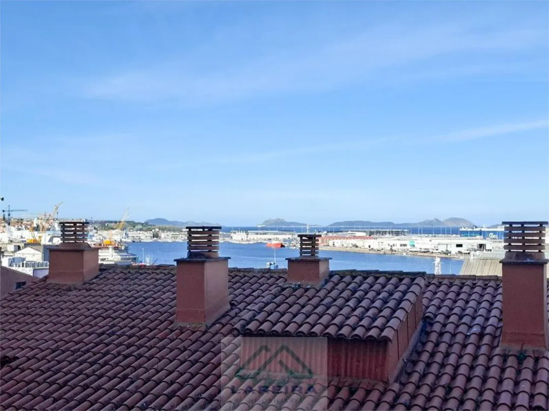 Piso en  Rúa do Conde de Torrecedeira 58 - Foto 7