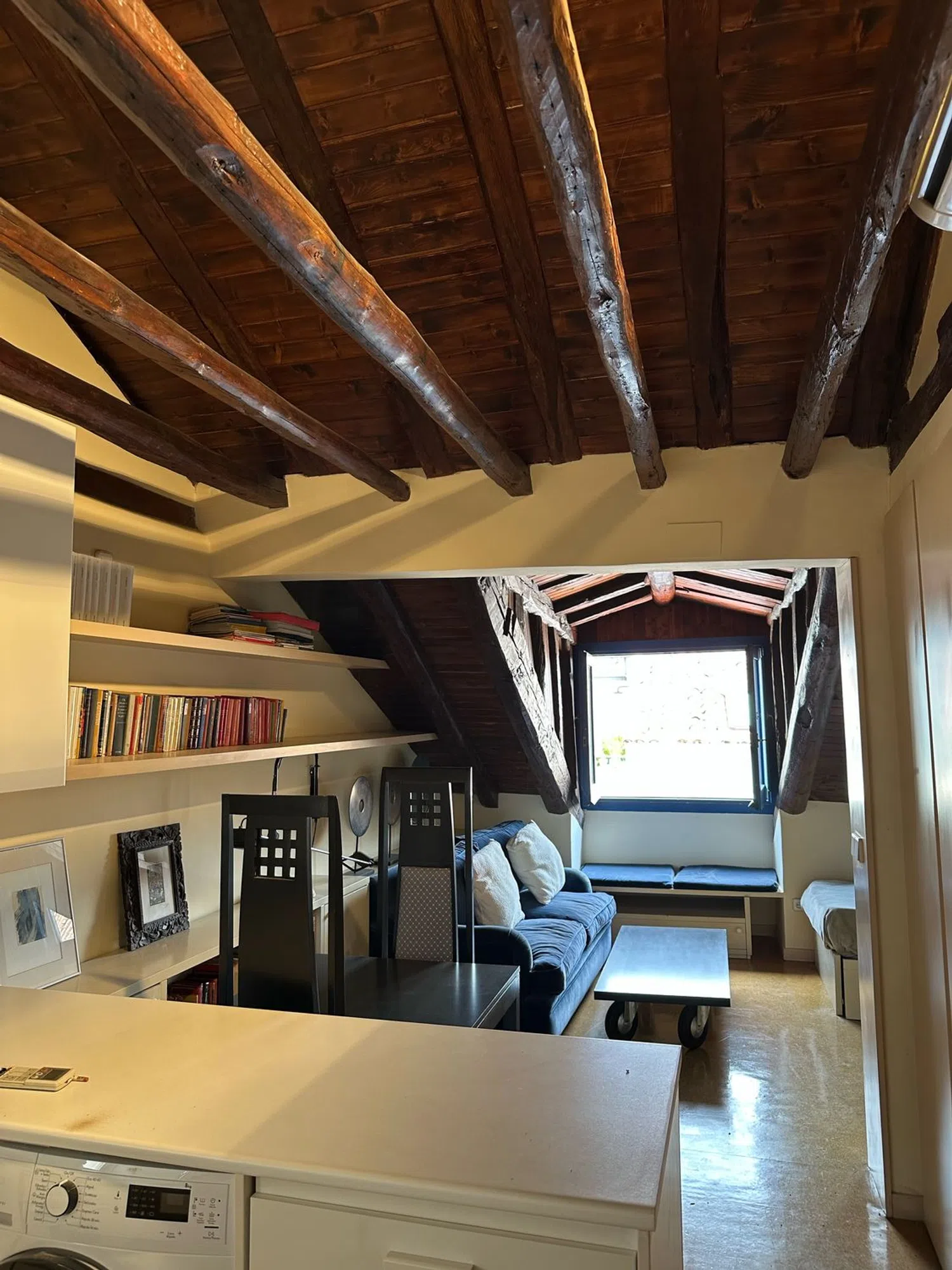 Ático en Barrio Huertas-Cortes - Foto 1