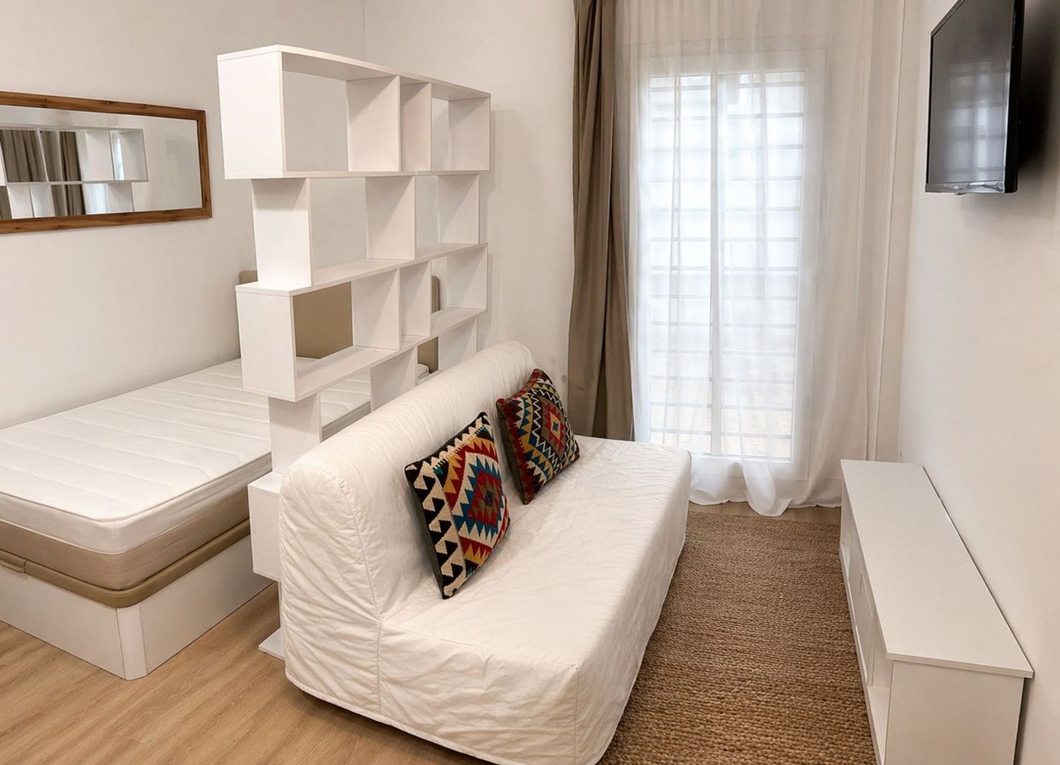 Estudio en avenida de la República Argentina, 8 - Foto 7