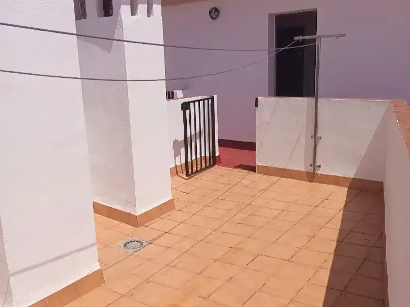 Piso en  Avenida Motril 27 - Foto 4