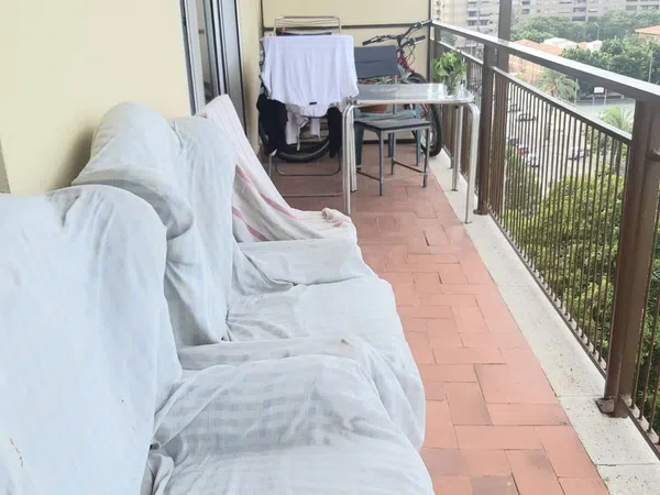 Piso en Plaza d'Hondures, 6, Ciutat Jardí - Foto 1