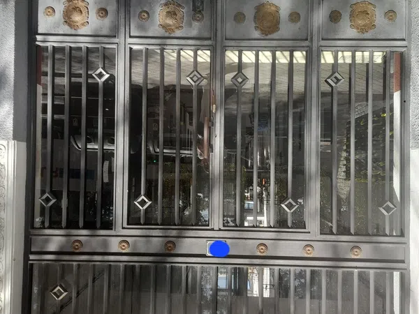 Piso en paseo de yeserias, 29