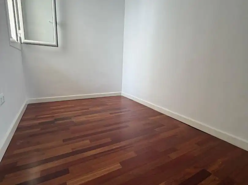 Piso en  Carrer Girona 25 - Foto 4