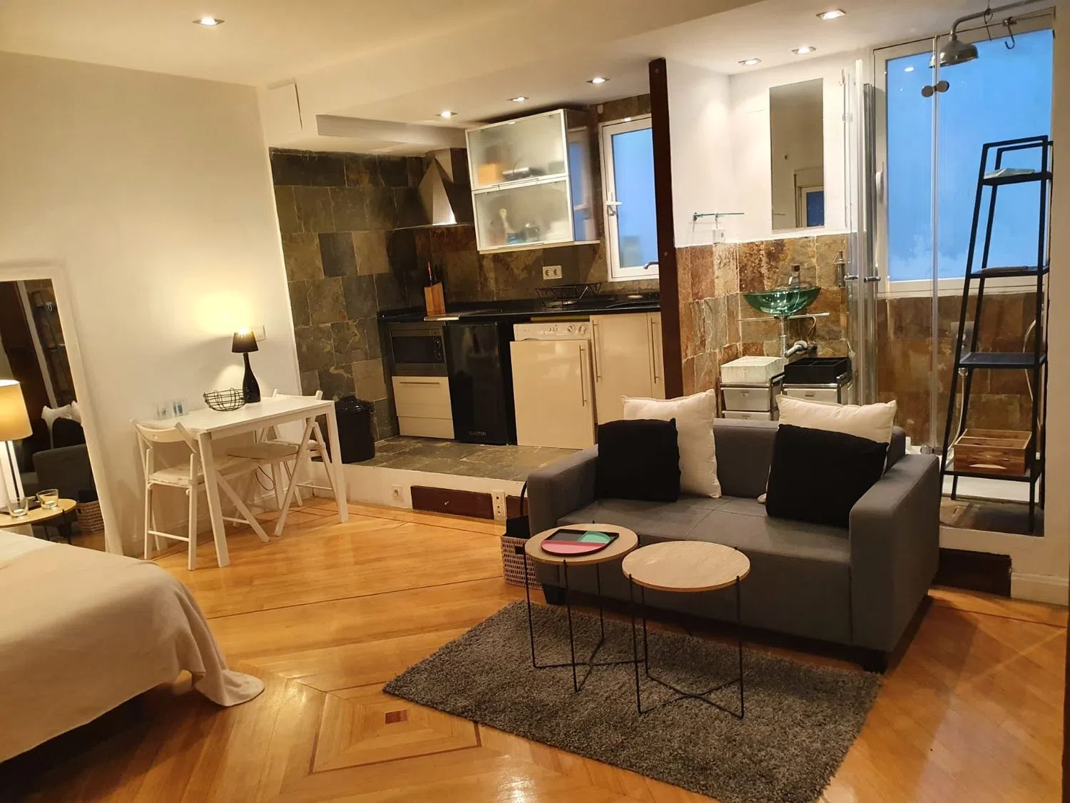 Estudio en calle Churruca, 13