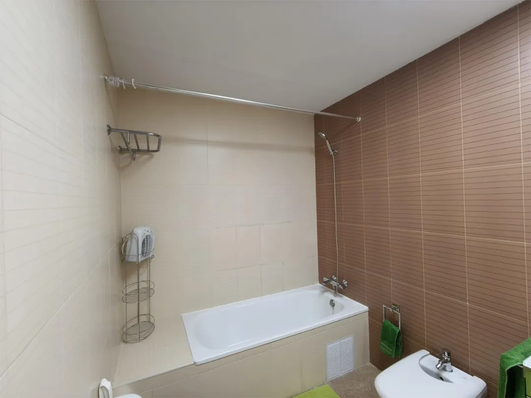 Piso en  Calle Sacerdote Isidro Albert 12 - Foto 25