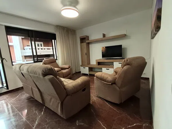 Piso en calle Alcaide Sanz Noguer, 9