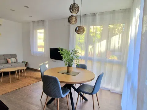 Piso en calle de Amador y Fernando, 4