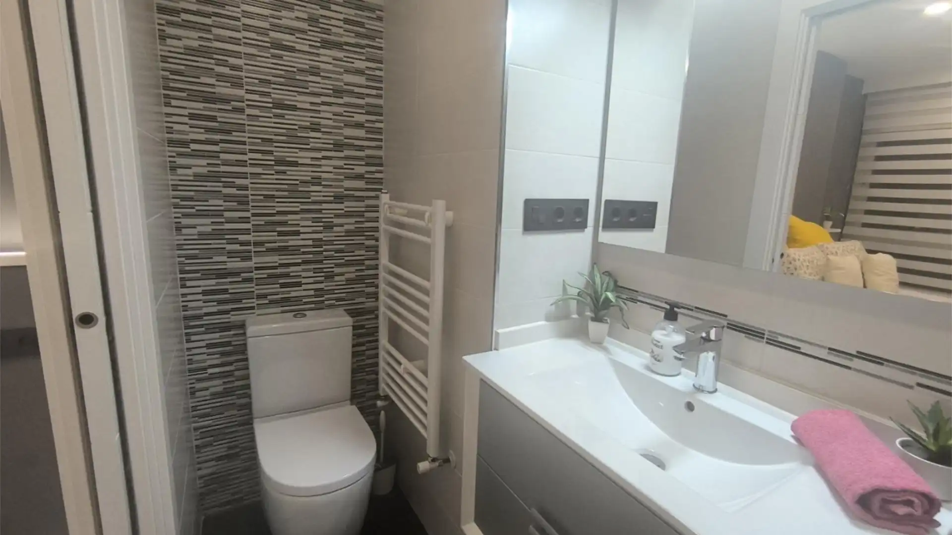 Piso en  Rúa do Conde de Torrecedeira 60 - Foto 12