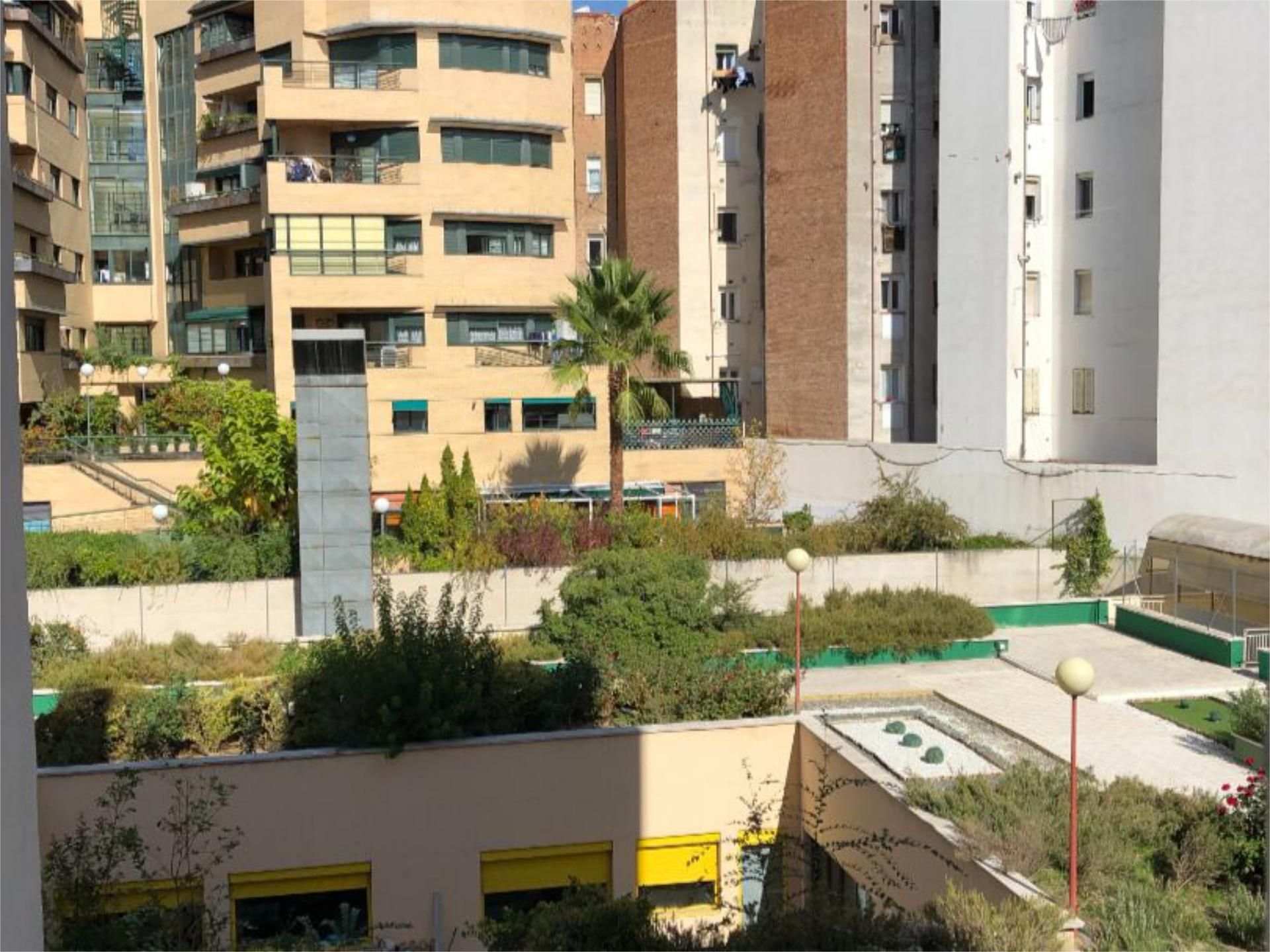 Piso en  Calle de Viriato 23 - Foto 2