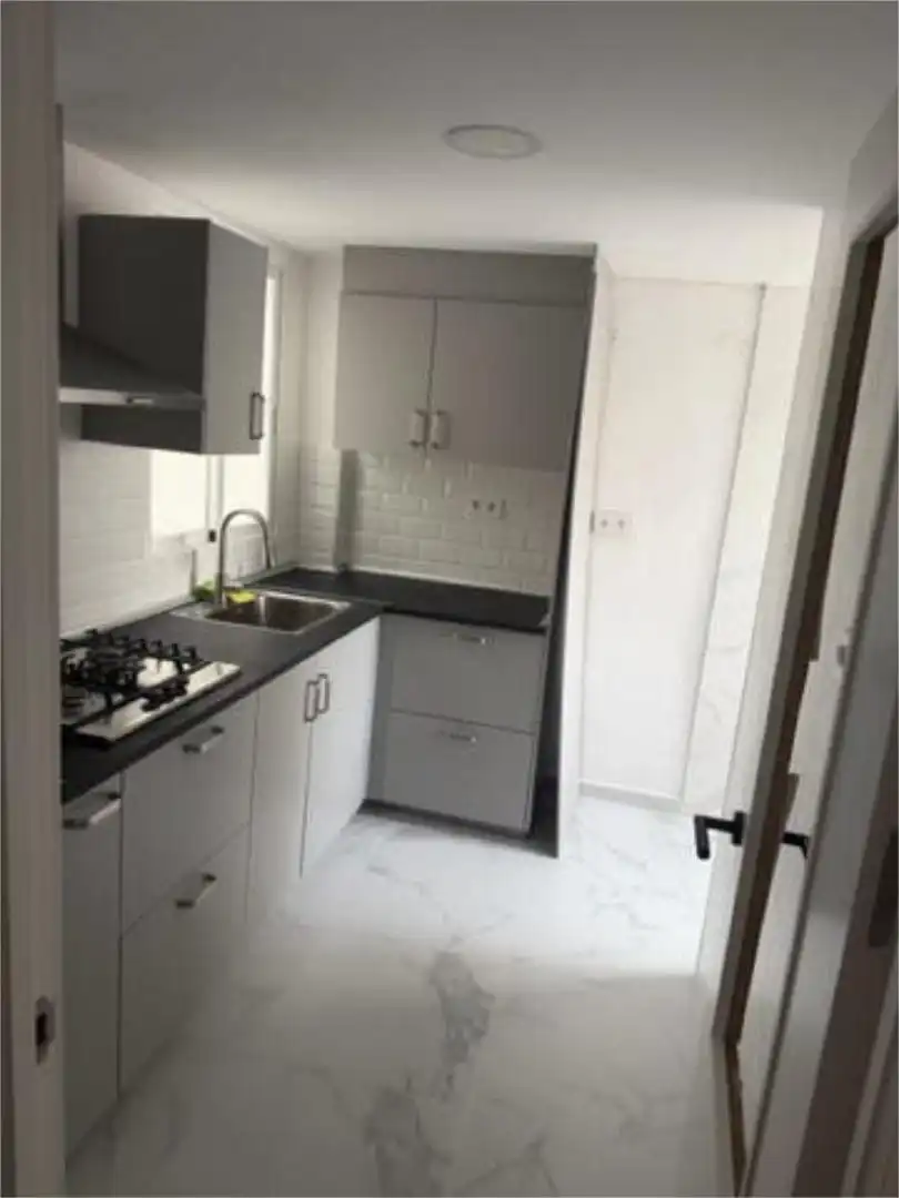 Apartamento en Hospital General - Foto 3