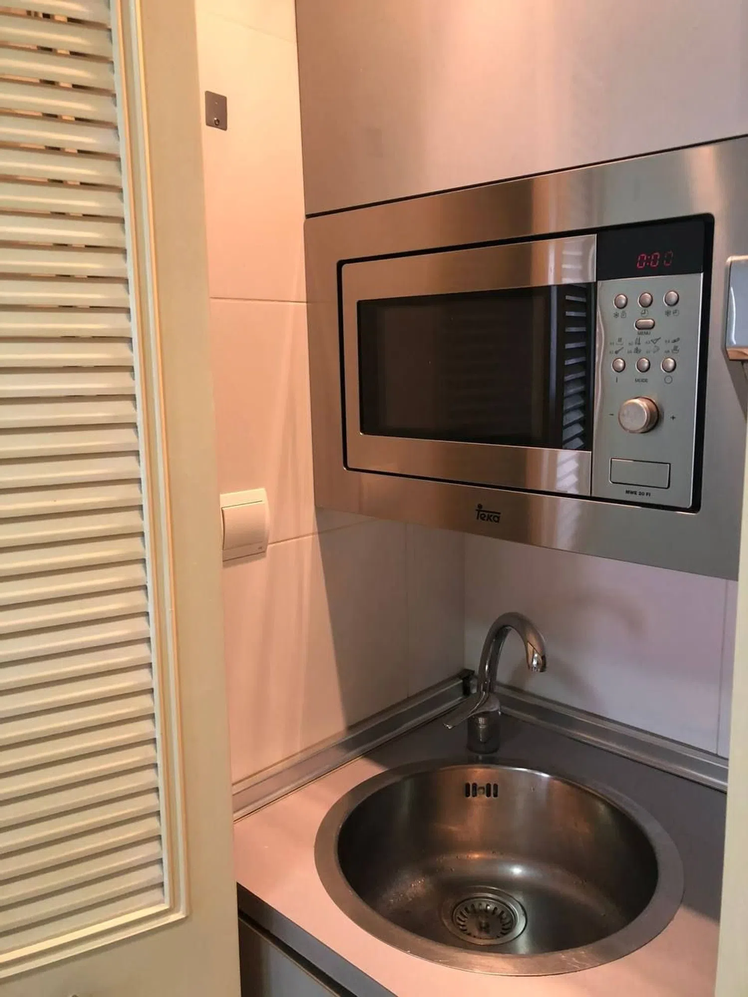 Estudio en calle de Santa Engracia, 9 - Foto 4