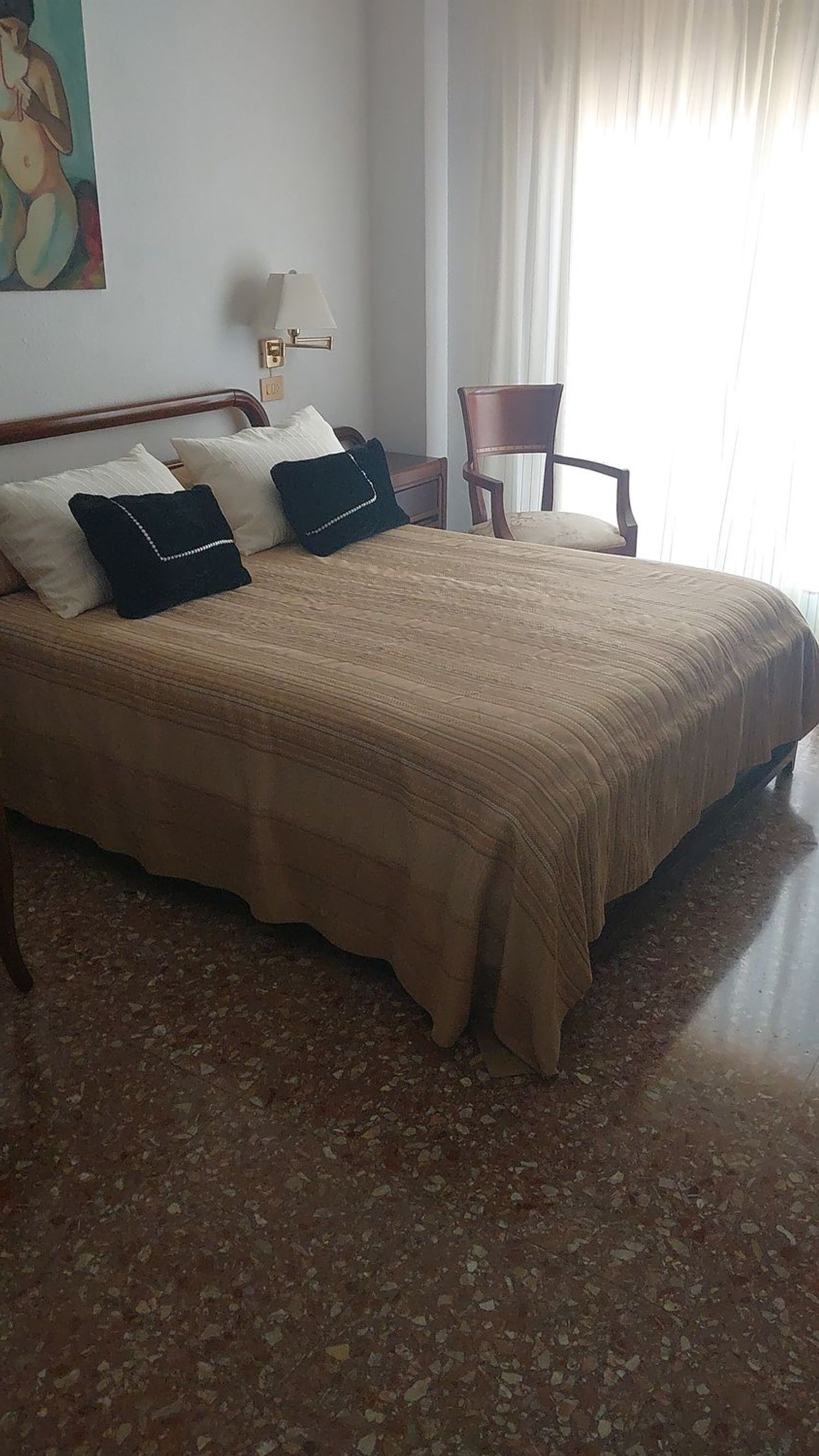 Piso en Calle de Jerónima Galés, 2 - Foto 4