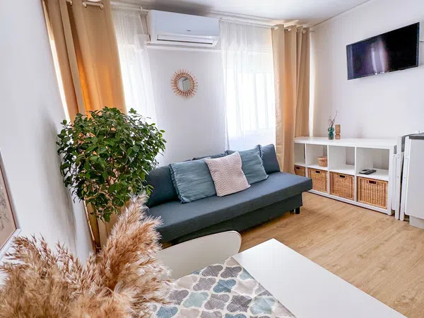 Estudio en calle del Mestre Valls, 25 - Foto 1