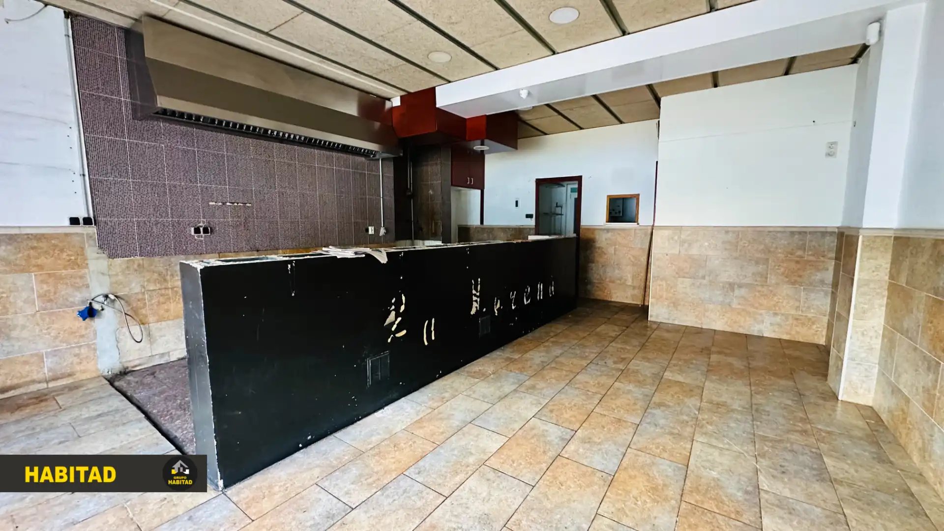 Local comercial en Sant Boi de Llobregat - Foto 2