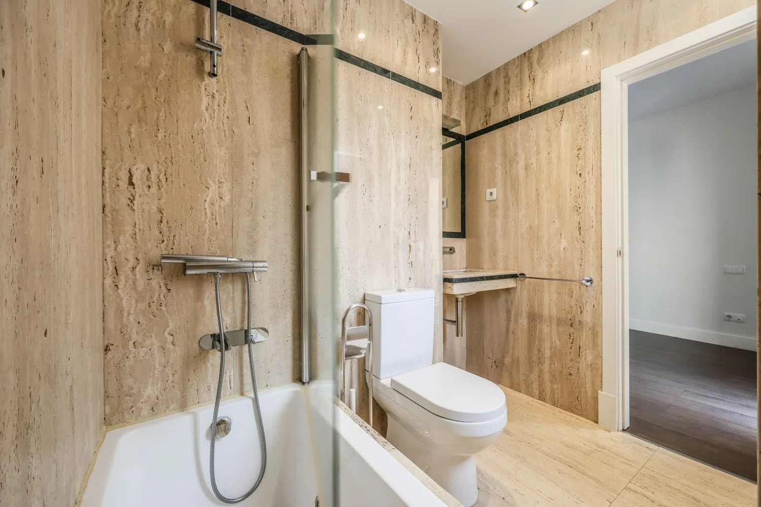 Ático en calle de Regueros, 8 - Foto 16