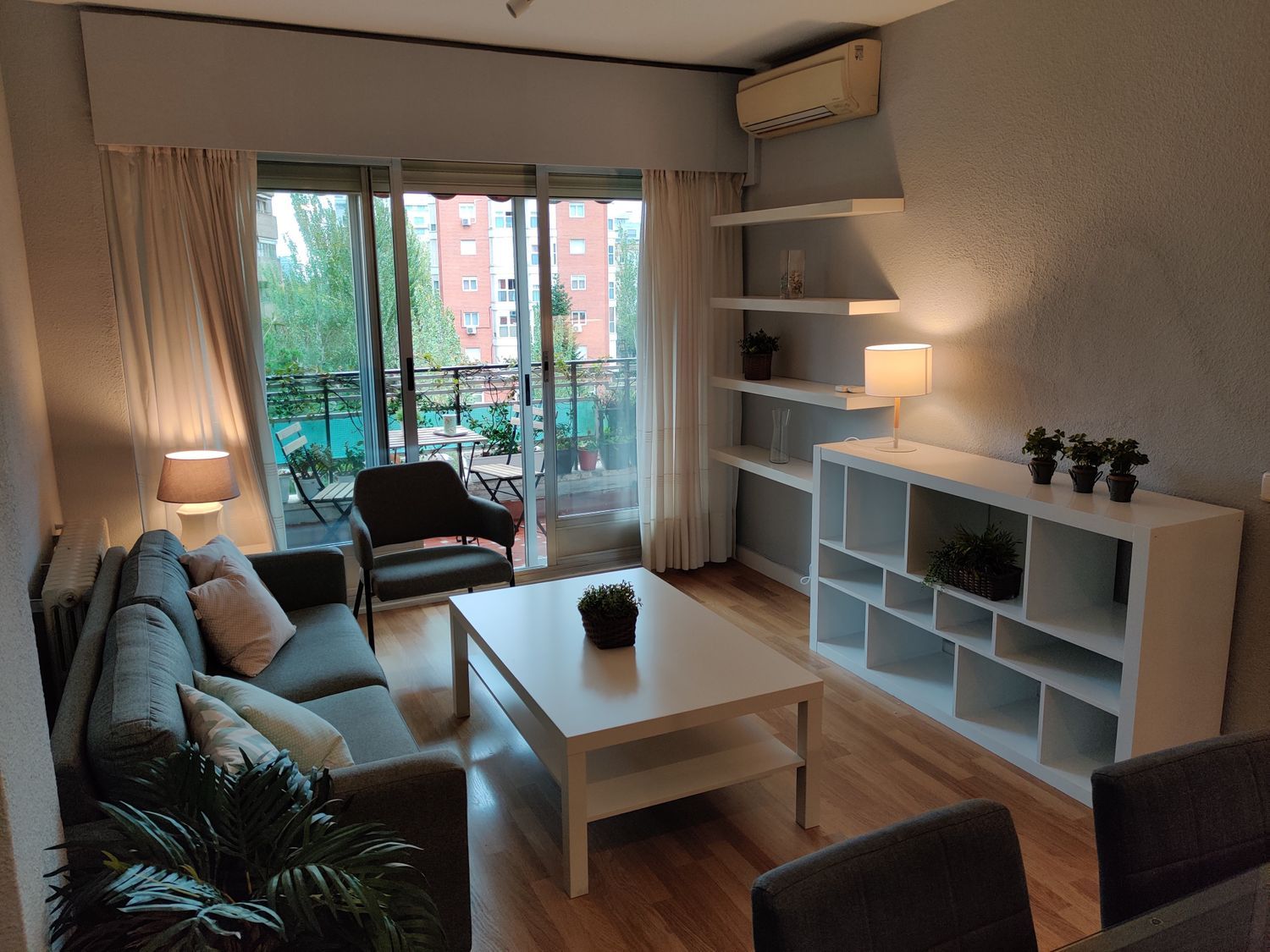 Piso en avenida de Ramón y Cajal, 107 - Foto 3