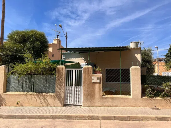 Casa o chalet independiente en Calle Isla de Tabarca, 13 - Foto 5