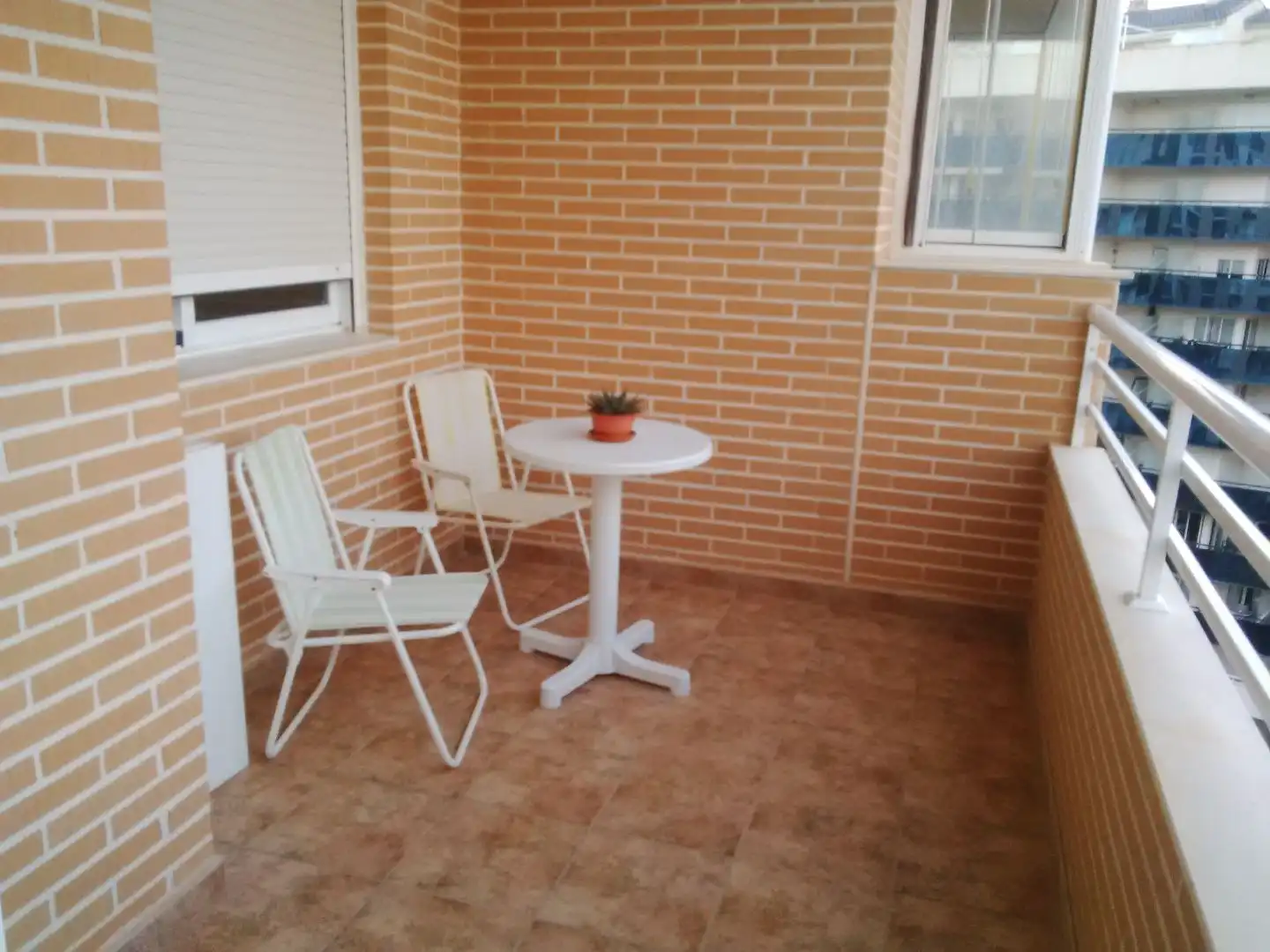 Piso en  Carrer Xaloc 8 - Foto 2
