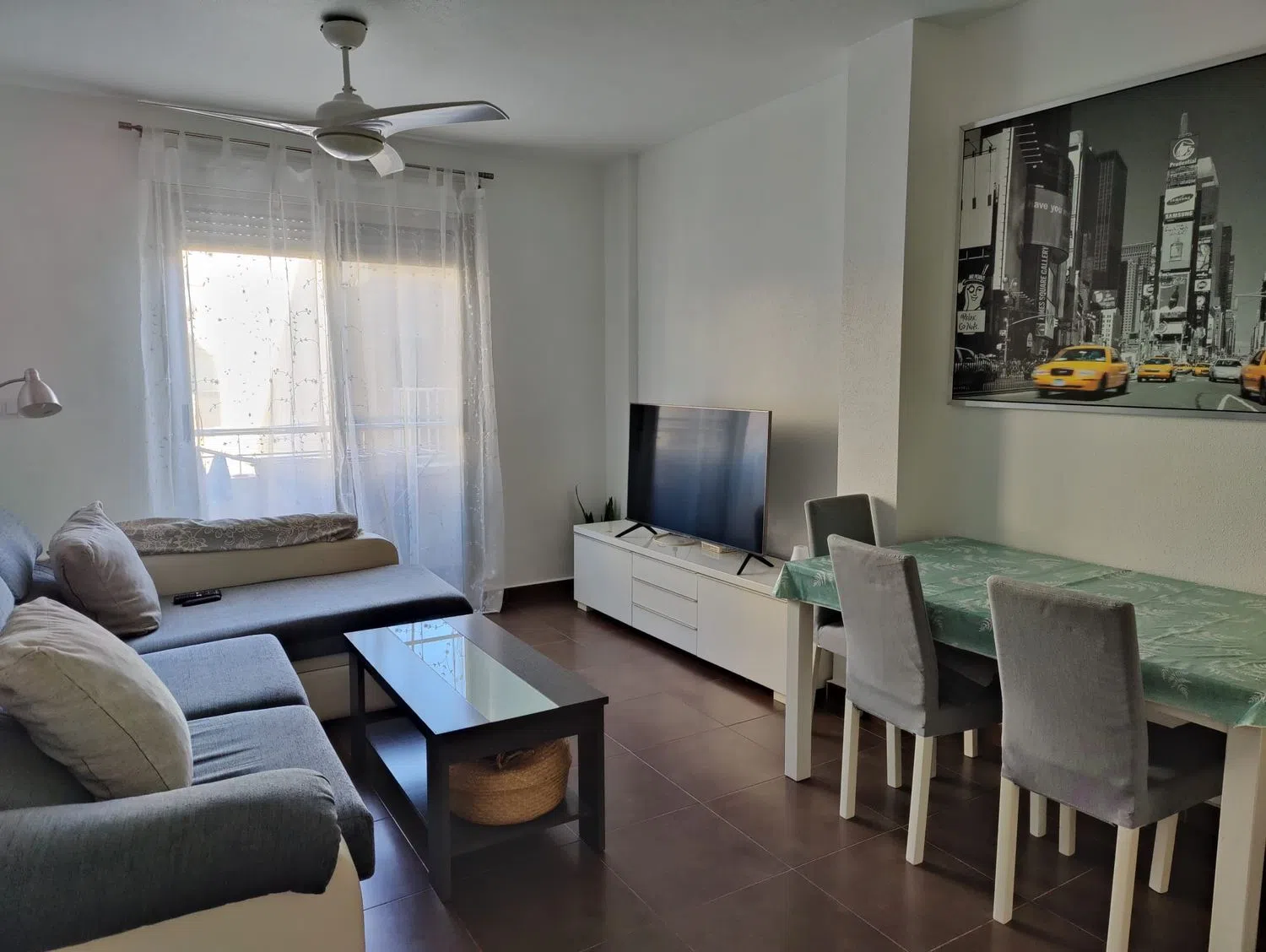 Piso en calle Menéndez Pidal, 6 - Foto 2