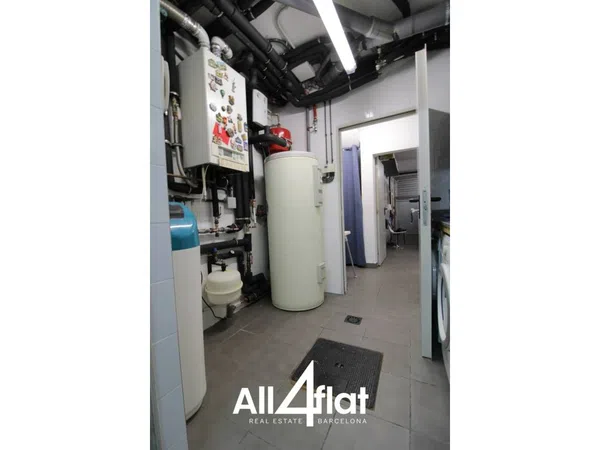 Chalet adosado en Calle de Mileva Maric, Gran Via L-h - Foto 47
