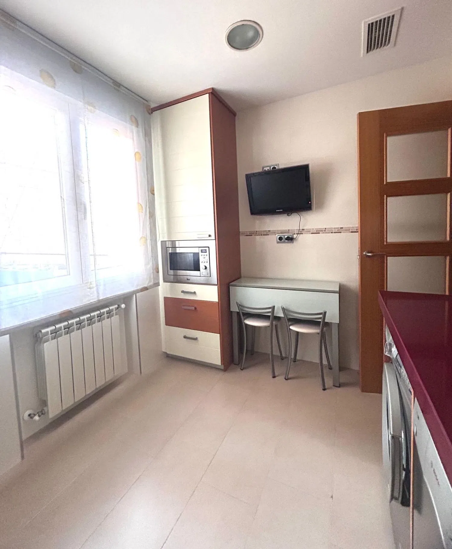 Piso en calle de Virgen del Portillo, 4 - Foto 2