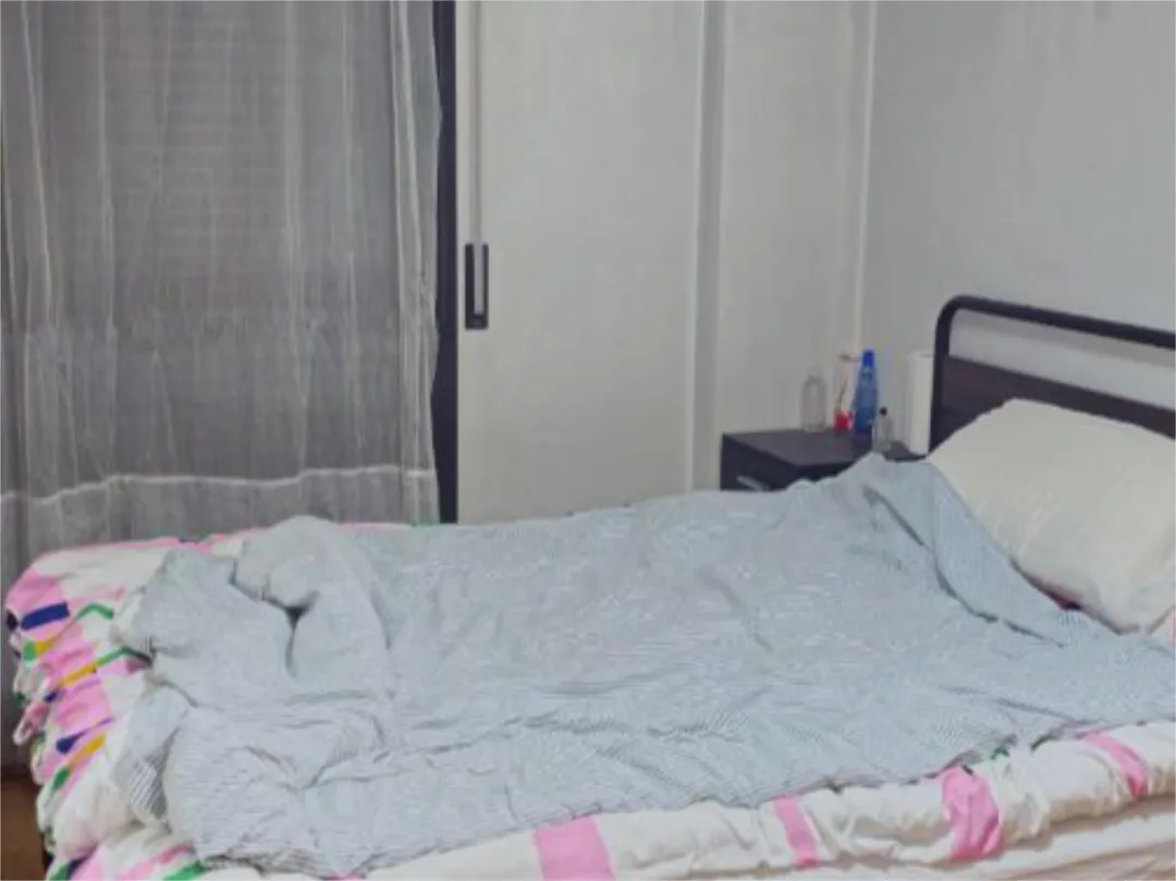 Piso en  Carrer d'Olot 17 - Foto 5