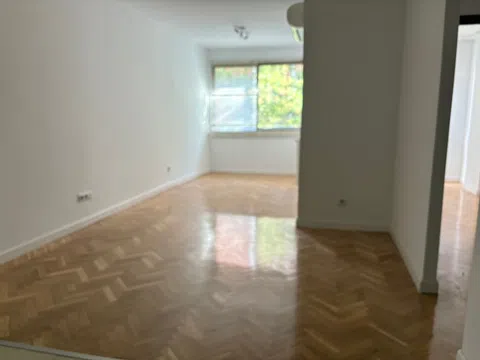 Piso en calle Rafael Calvo, 31