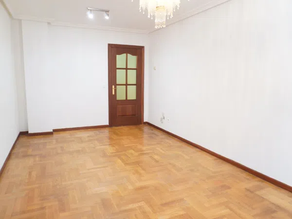 Piso en Calle Avellanos, 5, Salesas-Foncalada-Campoamor - Foto 9