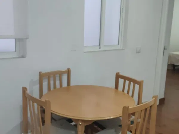 Piso en calle de Fernán González, 23 - Foto 4