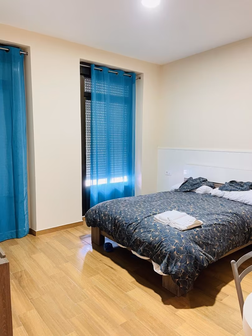 Piso en  Calle del Teatro 13 - Foto 3