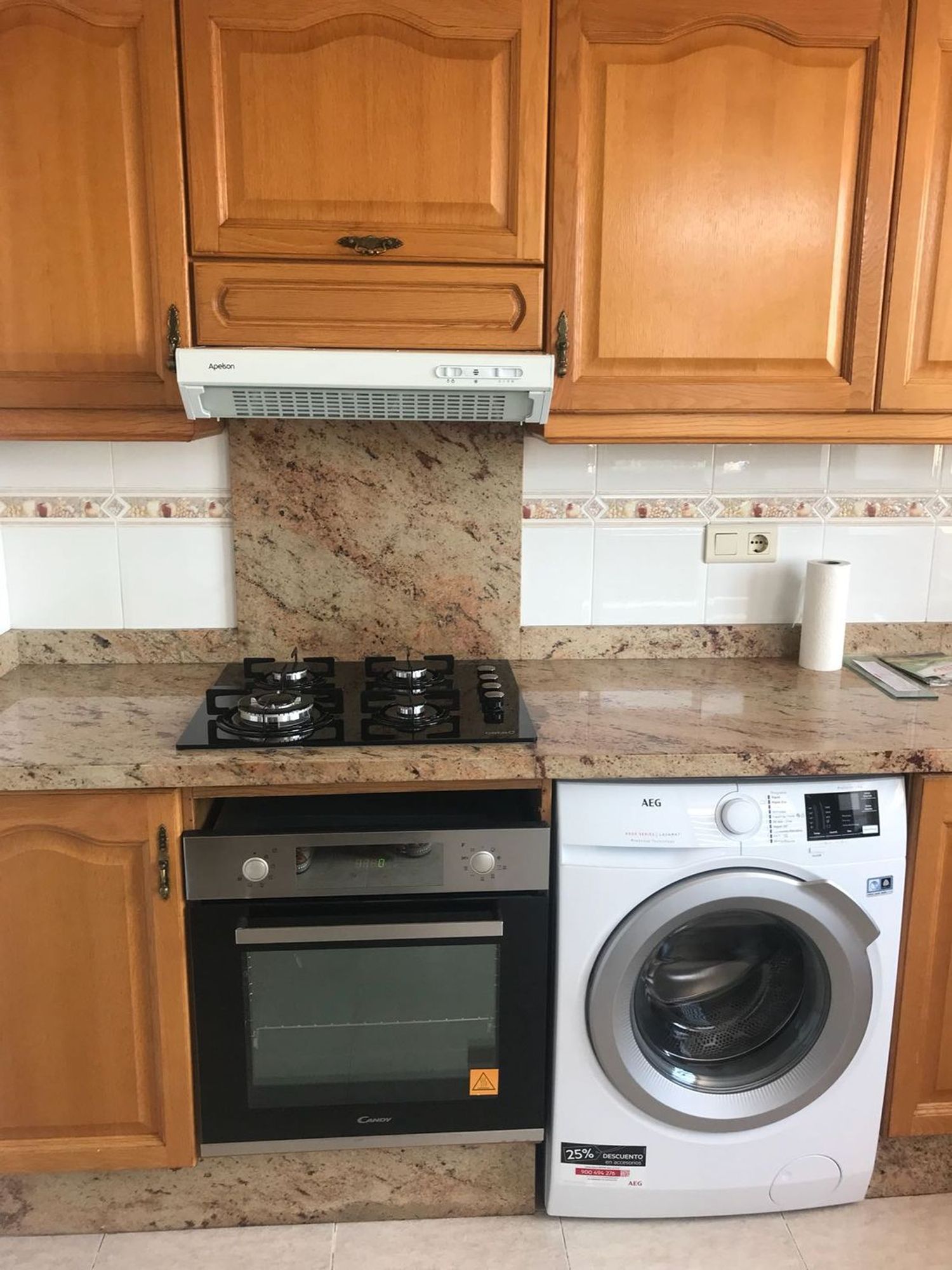 Piso en Calle Hermanos Rosell Mata, 1, Zona Ensanche-Parque Santa Rosa - Foto 4