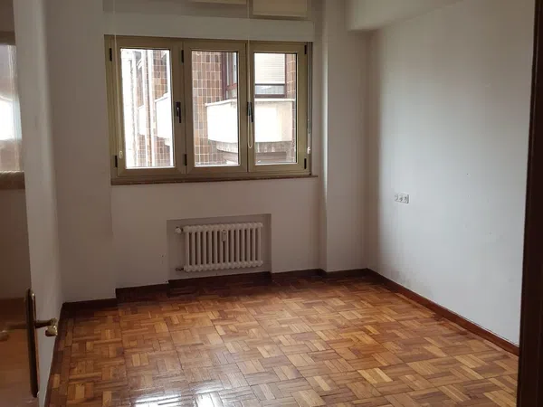 Piso en calle Santa Teresa de Jesús, 3 - Foto 9