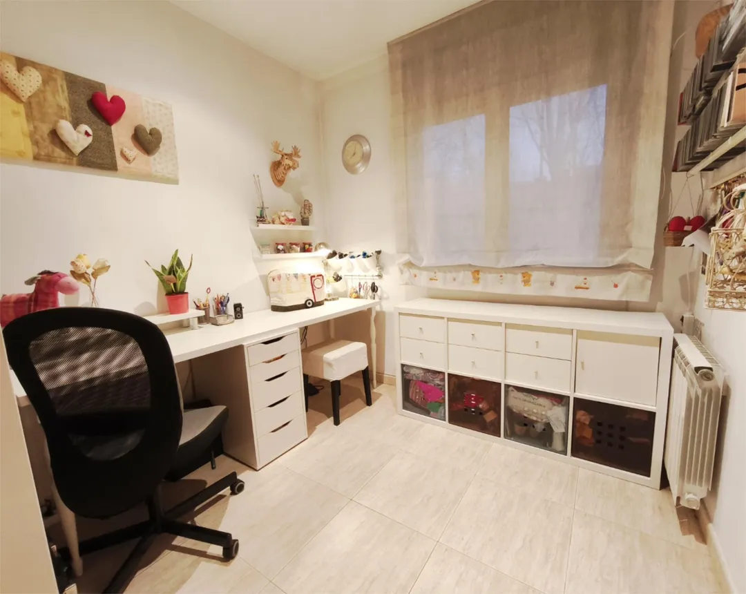 Casa adosada en  Carrer de Rector de Vallfogona 51 - Foto 23