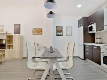 Apartamento en Cerca del palacio de deportes - Foto 2