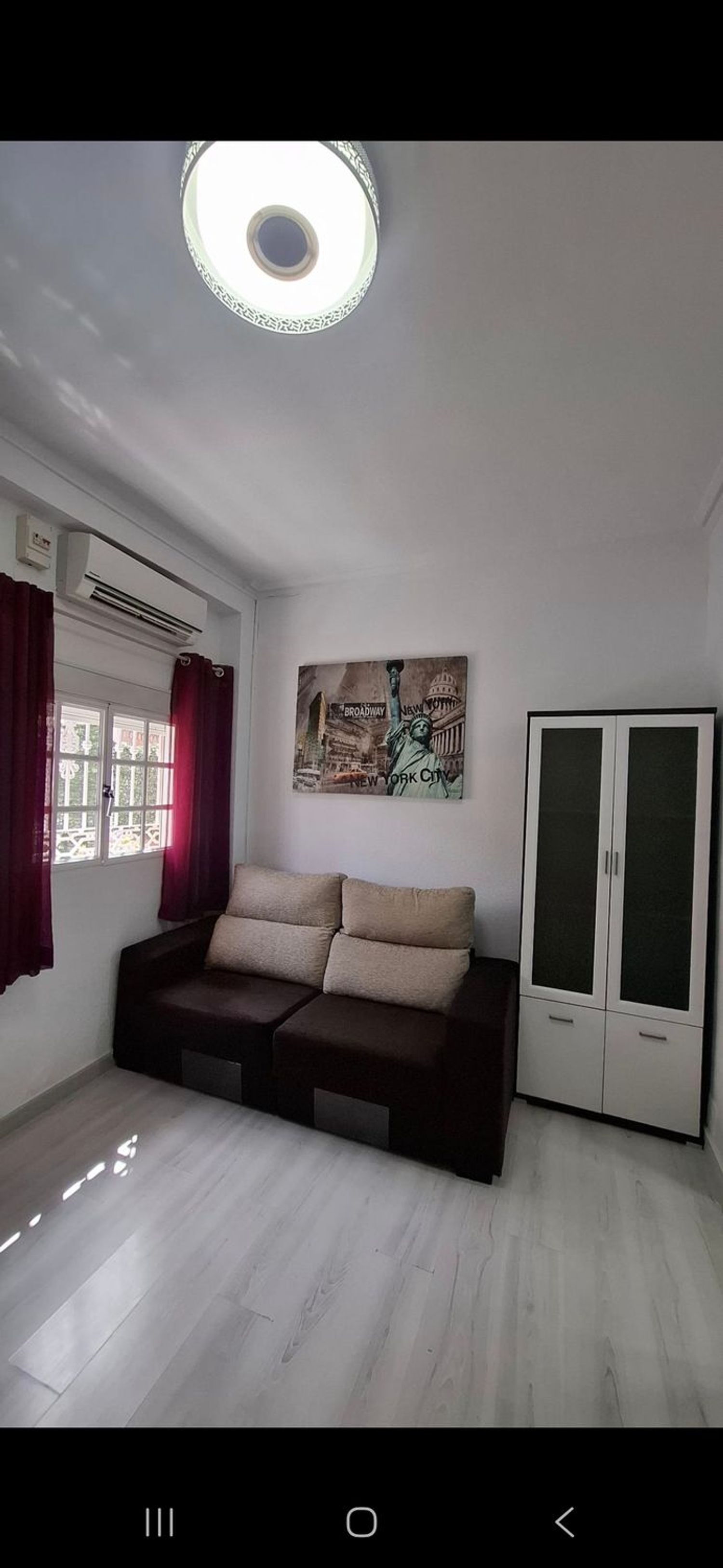 Chalet adosado en Barrio Mangas Verdes - Las Flores