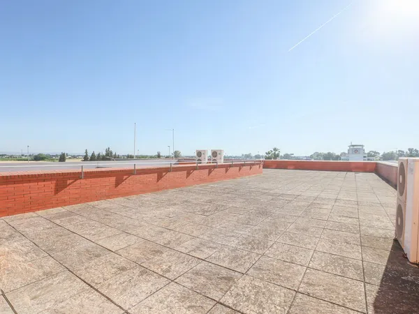 Oficina en Calle Luis Fuentes Bejarano, 60, Alcalde L. Uruñuela - Palacio de Congresos - Foto 29