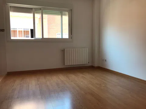 Piso en calle de González Soto, 9
