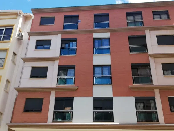 Estudio en calle José Bisso, 21